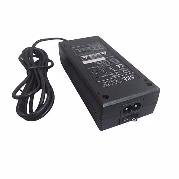 آداپتور 8 ولت کلید دار کارت خوان مدل (SP2409A)