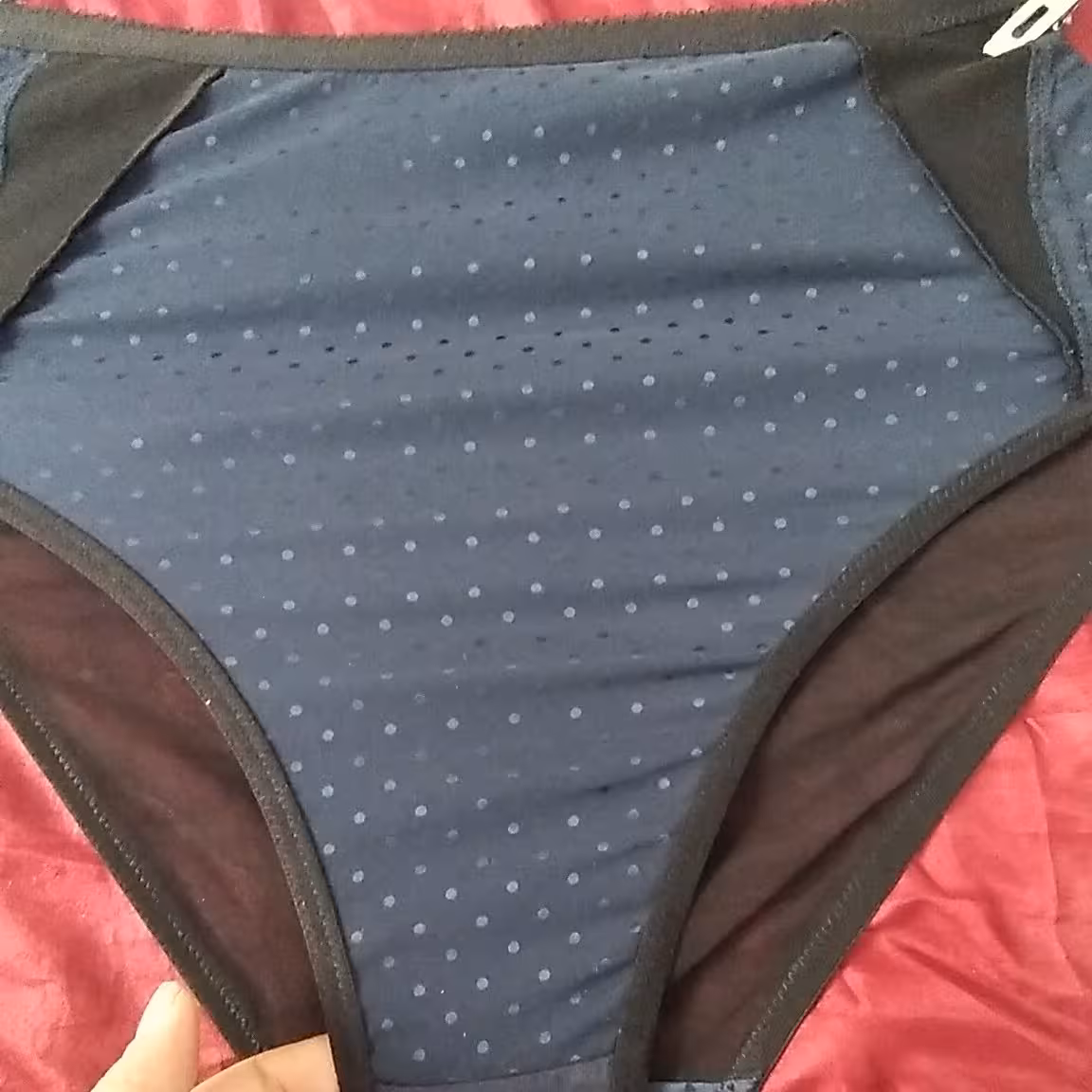 شورت زنانه  سایز بزرگپشت تور وجلو ساتن،سایز 4xl دورکمر100سانتی متر وارداتی سایز 58تا60
