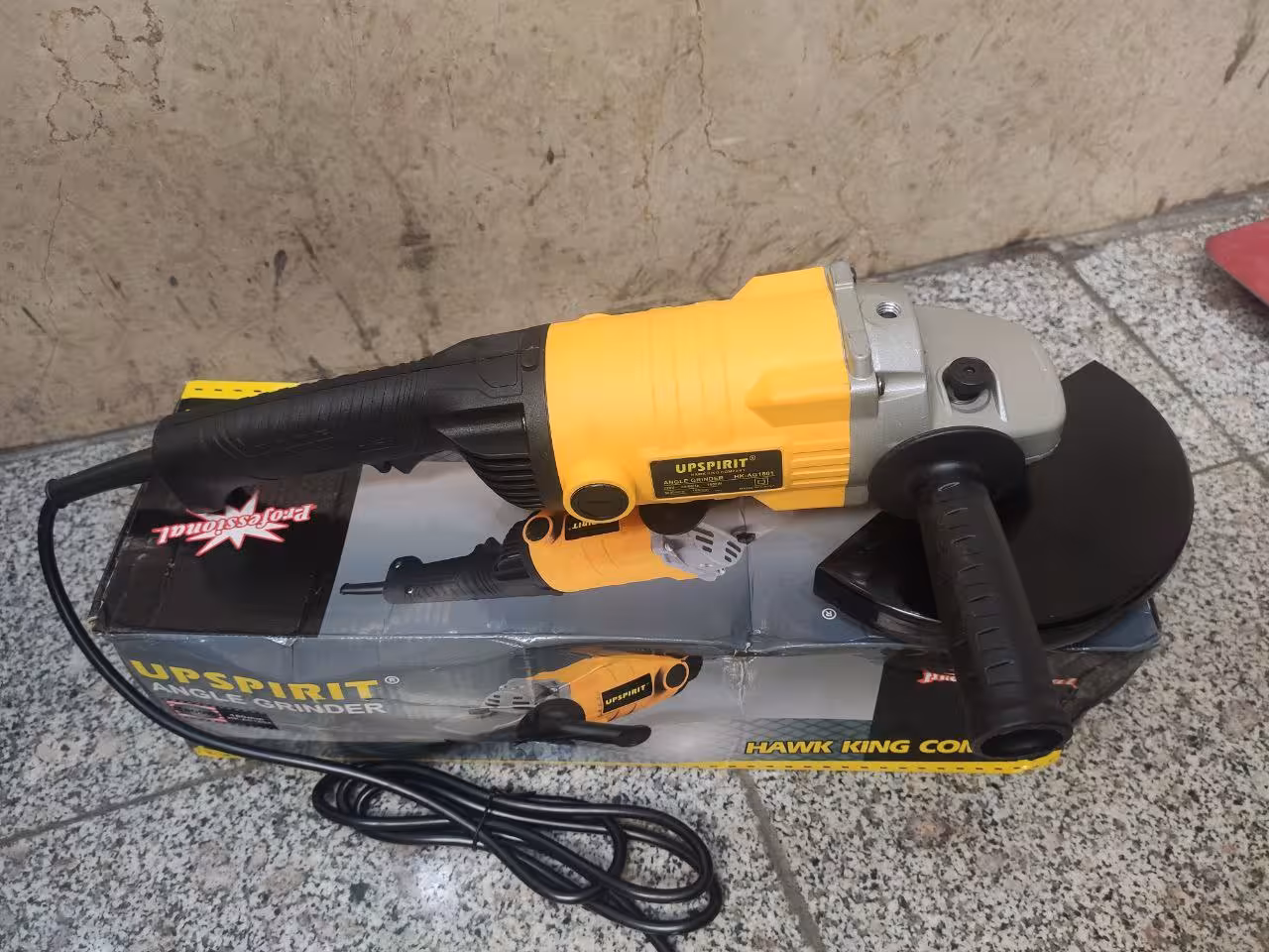 فرز آهنگری 180 آپ اسپریت 1800 وات HK-AG180