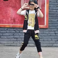 ست سه تیکه بلوبری   اسپرت  سایز 45 50 55 60و65  خاص و شیک 