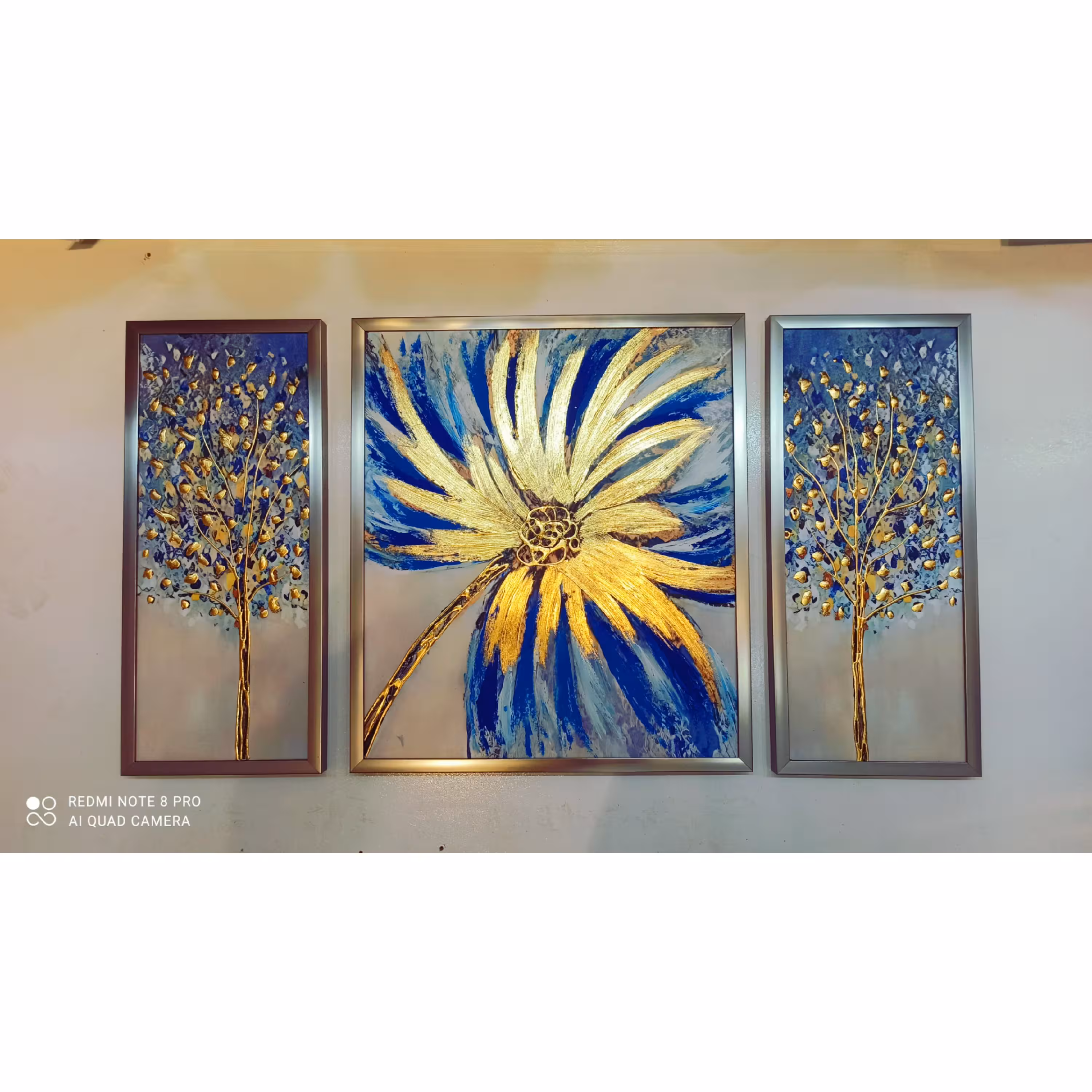 تابلو دکوراتیو؛کد13؛سه تیکه ؛برجسته کارشده باورق طلا وورق نقره؛نقاشی شده روی زمینه چاپی