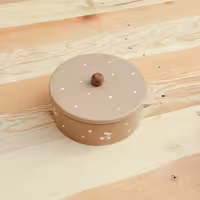 شکلات خوری گرد کوچک مجموعه اقاقیا رنگ نسکافه ای