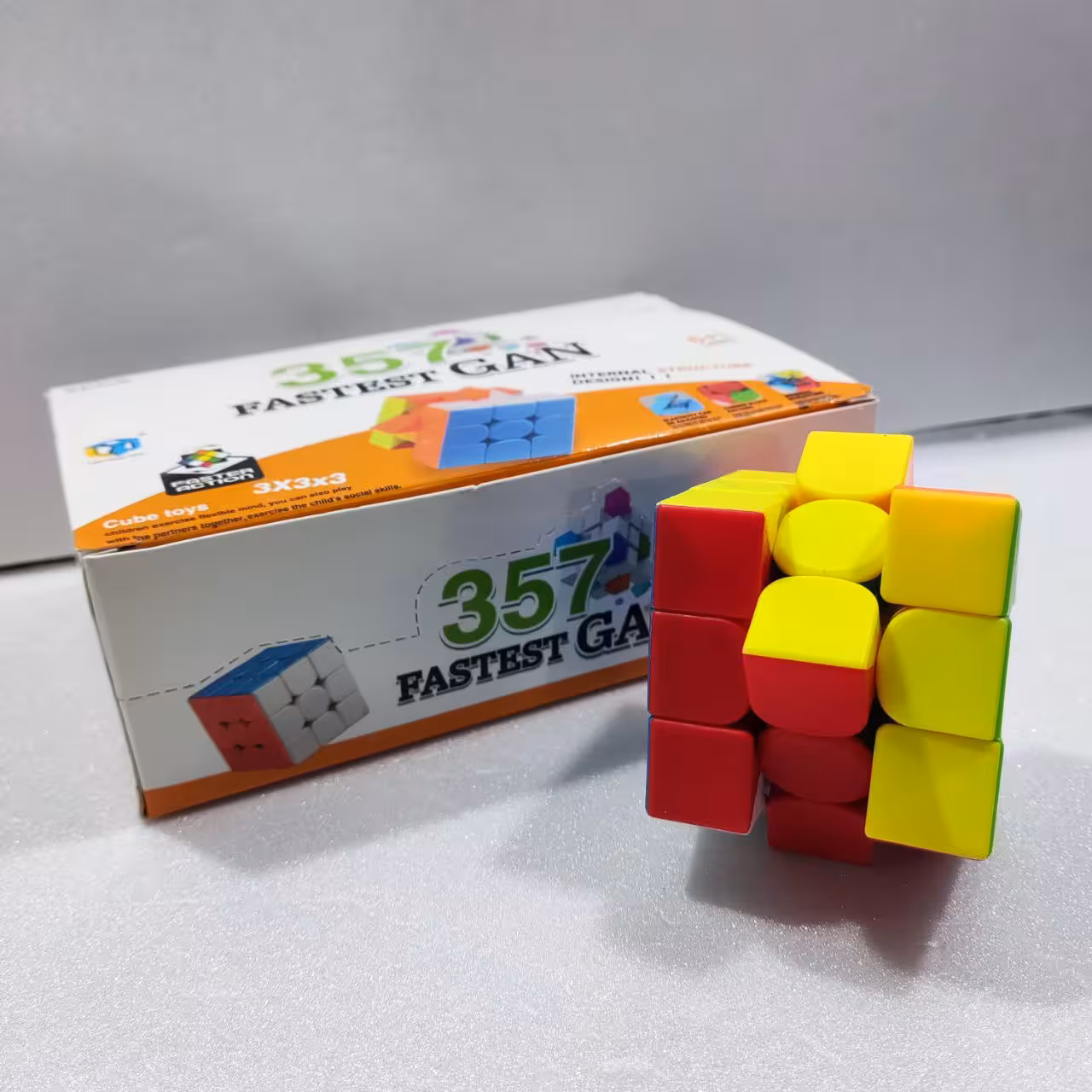 روبیک 3*3 fastest gan (6 عددی)