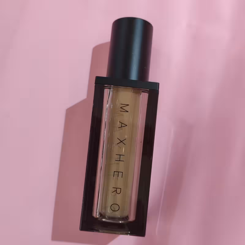 کرم پودر فول کاور مکس هیرو MAXHERO مدل N4/8 حجم 35 میلی لیتر