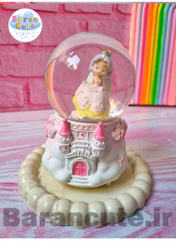 گوی موزیکال برفی چراغ دار (سایز متوسط) طرح پرنسس