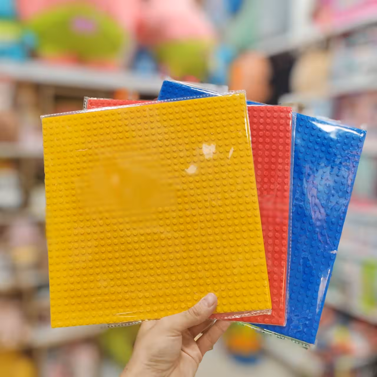 صفحه لگو های 25در 25 سانت رنگی در چهار رنگ وارداتی انعطاف پذیر