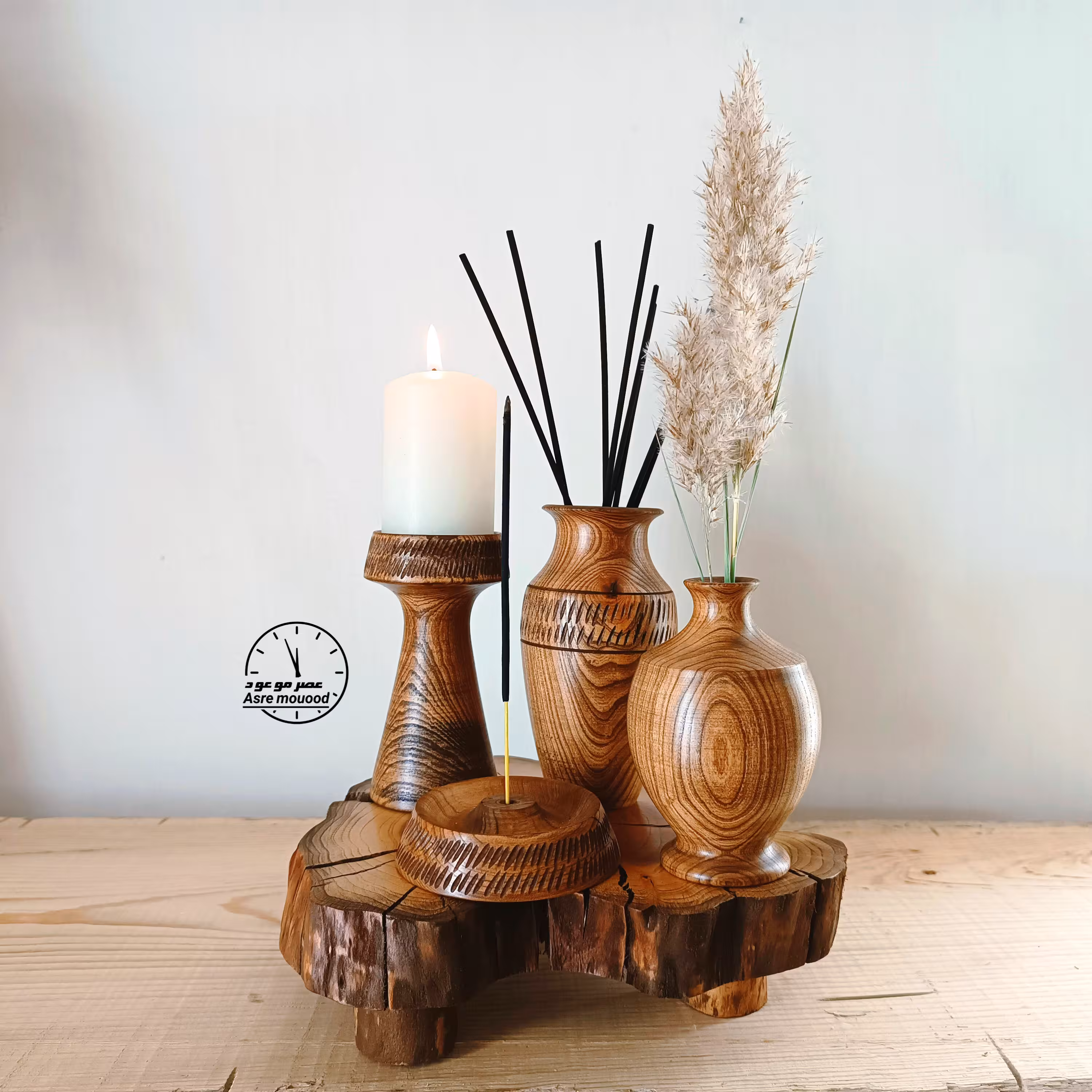 ست جا عودی و عودسوز با شمعدان و گلدان چوبی خراطی شده