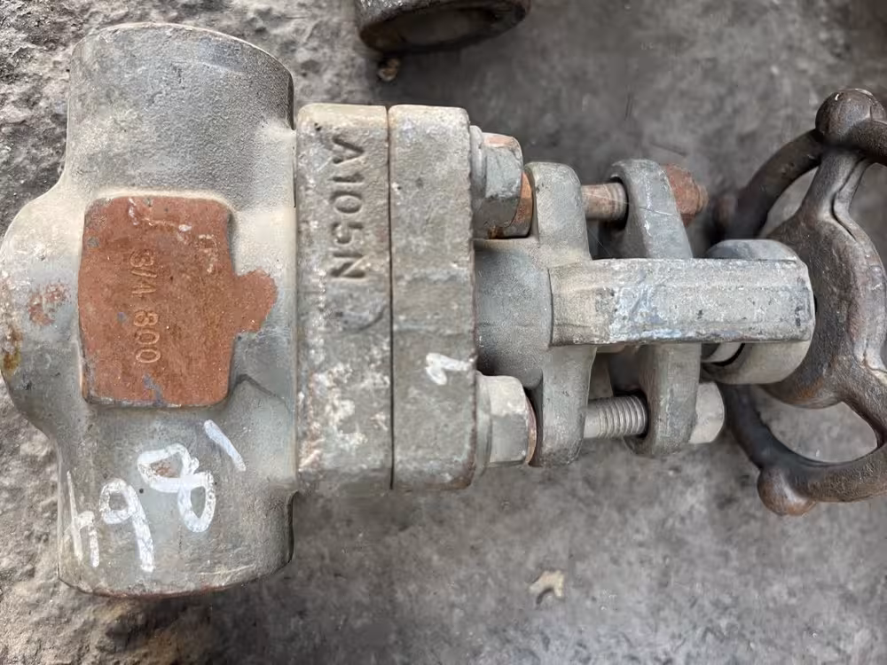 شیر کشویی 3/4 اینچ دنده کلاس 800 از جنس  TRIM A105N  STEM A105N  DISC A105N BODY A105N