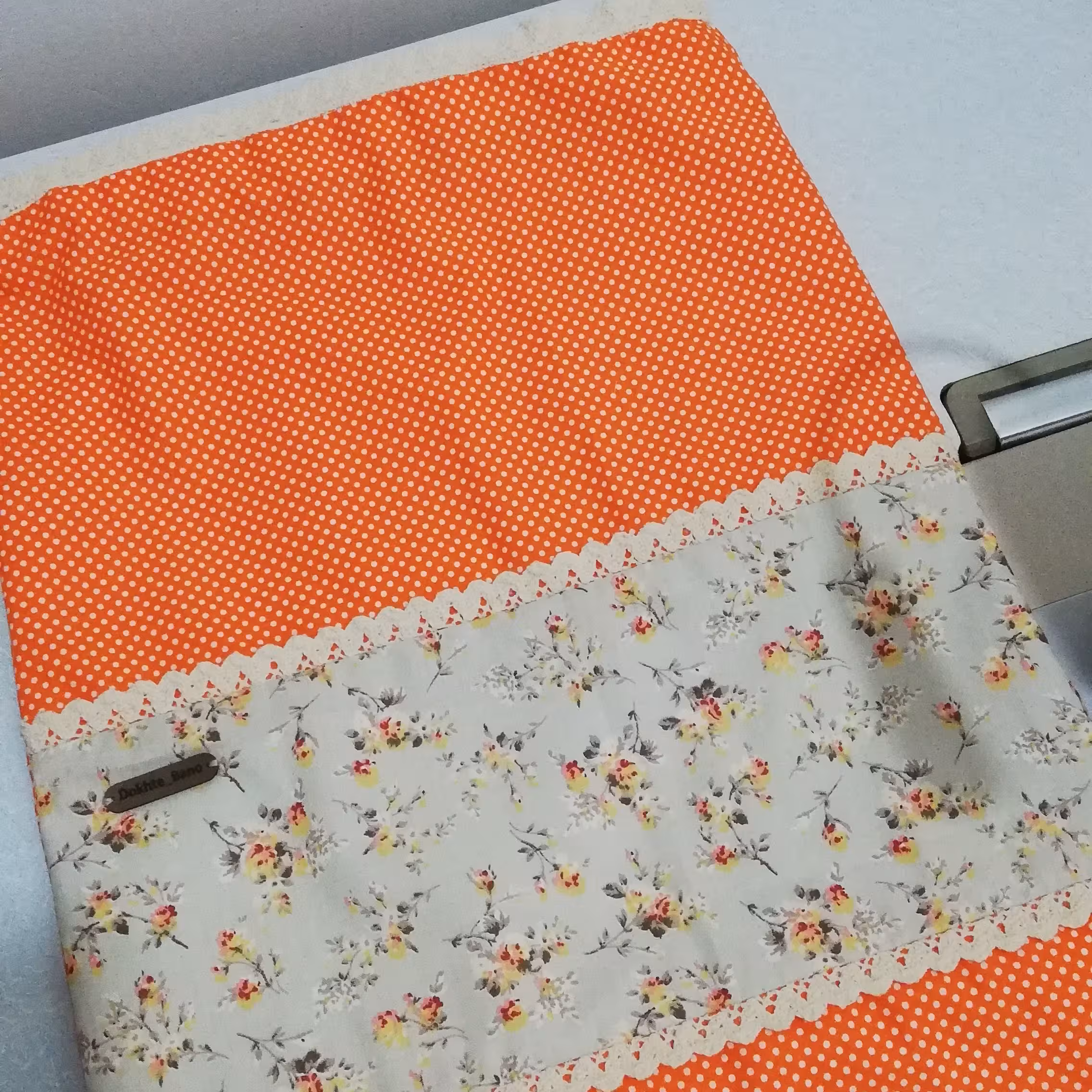 کیسه نان زیپ دار یا بند دار