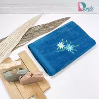 حوله دستی گلدوزی مایسا رنگ آبی