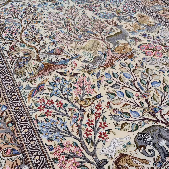 فرش دستبافت سه و نیم متری اصفهان رضوانی کد 768