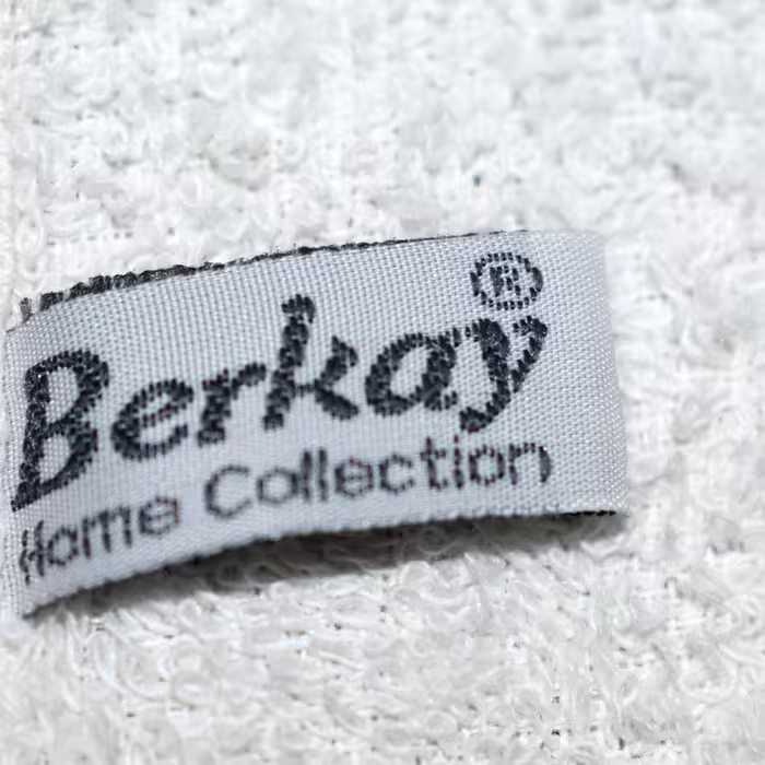 حوله دستی ربکا مدل BERKAY سایز 50x90 سانتی متر 