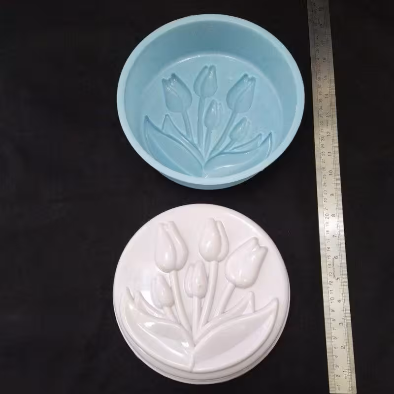 قالب پلاستیکی لاله