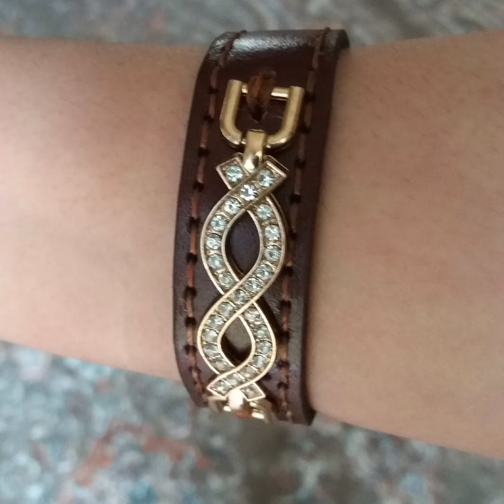 دست بند چرم طبیعی گاو