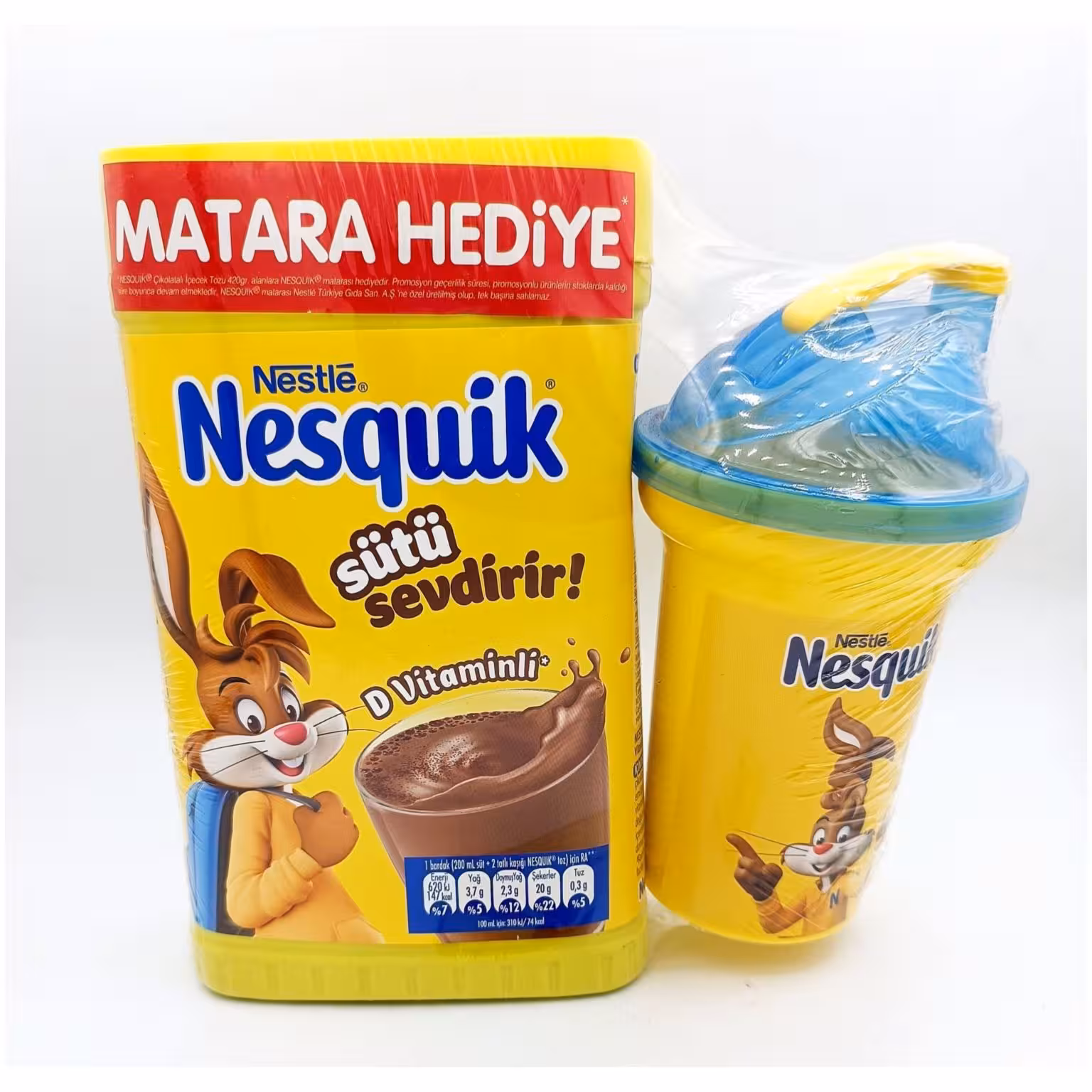 پودر شکلات نسکوئیک همراه لیوان نی دار nesquik