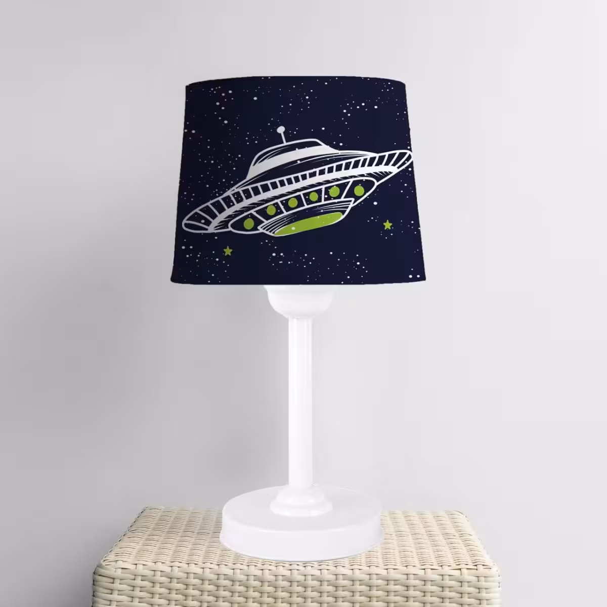 آباژور اتاق کودک طرح سفینه کد A4065