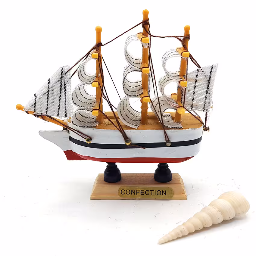 کشتی بادبانی سفید قرمز 10سانتیمتر کد 720022