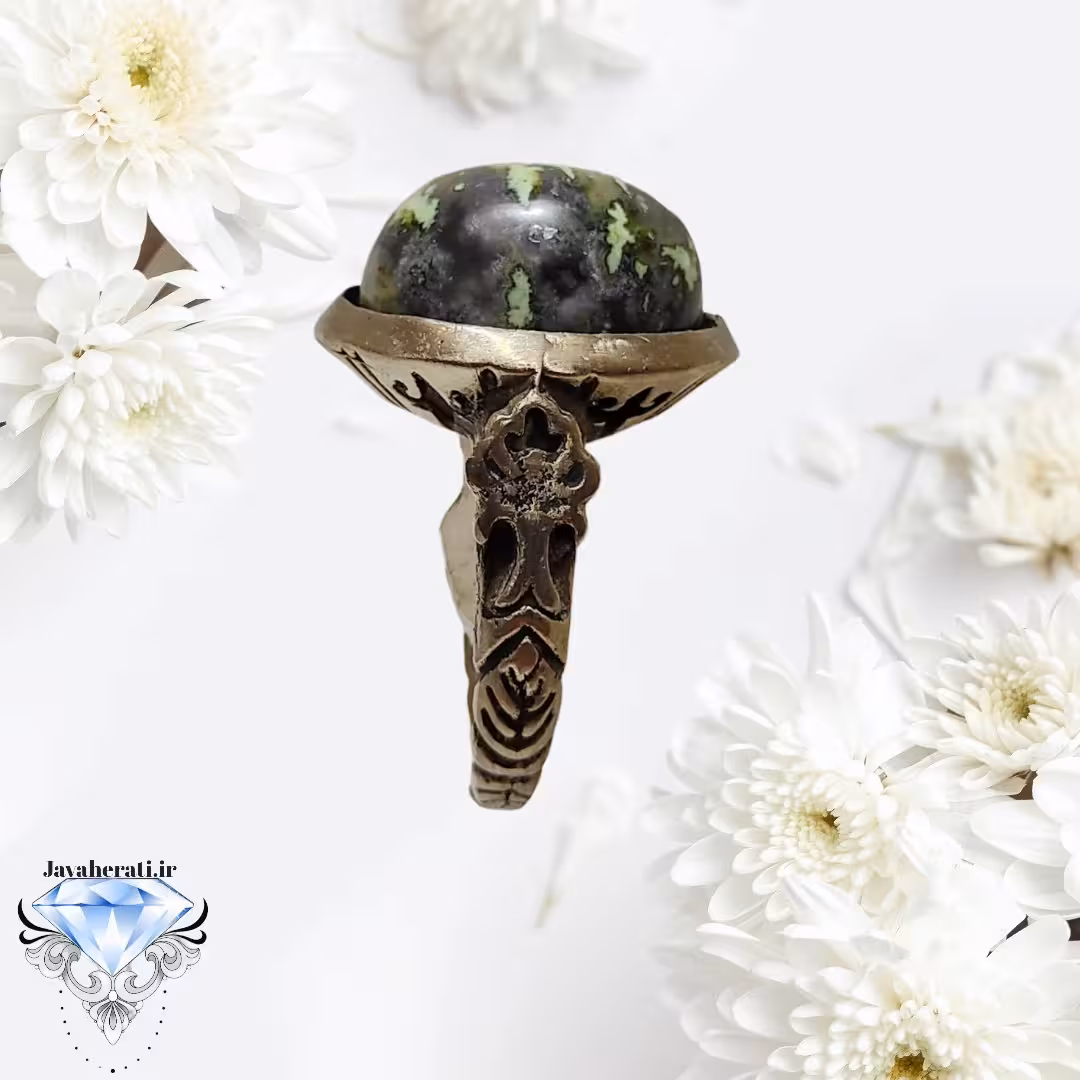 انگشتر عقیق شجرسبز معدنی دامله تراش