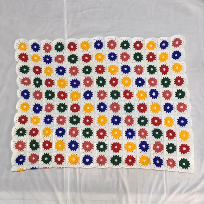 پتو نوزاد بافتنی مدل باغ گل