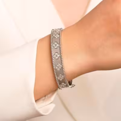 دستبند TRENDY آبکاری رادیوم طرح ونکلیف sku142