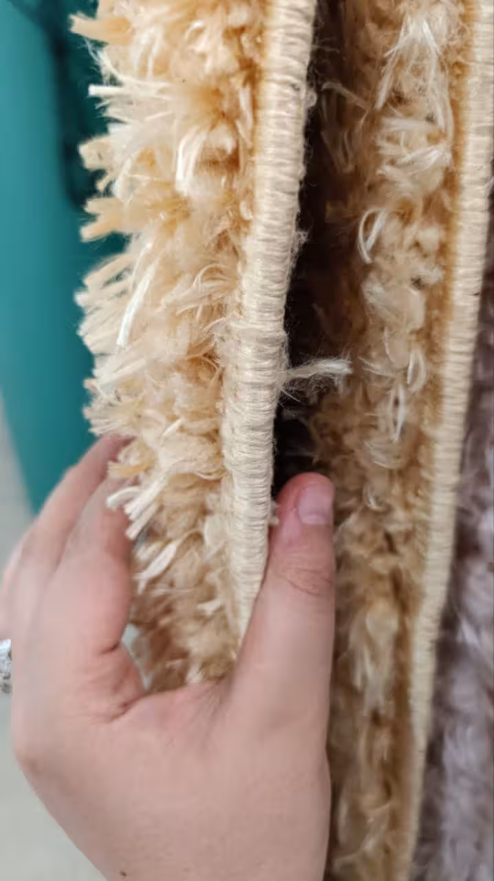 «فرش فلوکاتی (شگی) پرزدار 400 شانه – کیفیت عالی، در رنگ‌ های مختلف»