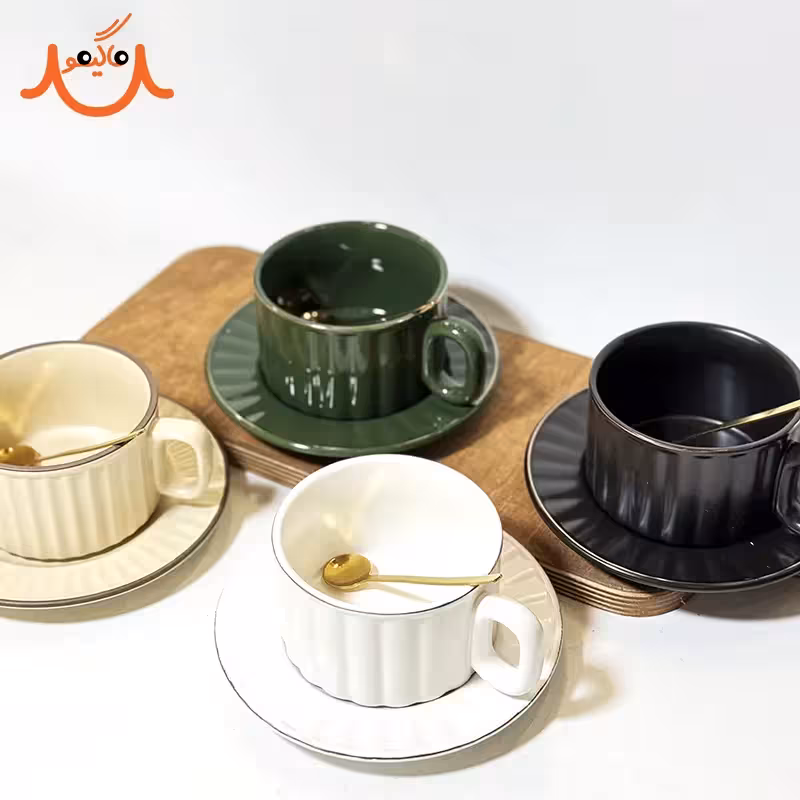 ماگ سرامیکی زیره دار شیار دار