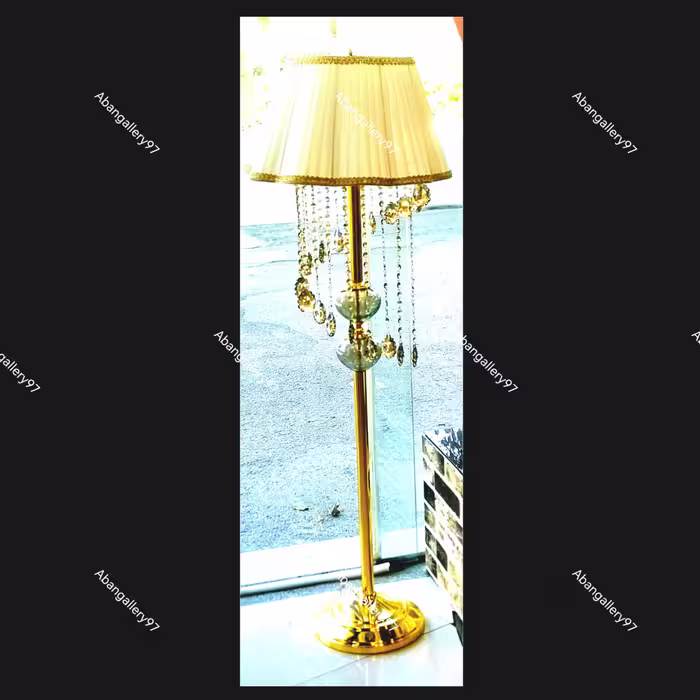 آباژور ایستاده درجه یک سه پاتروم