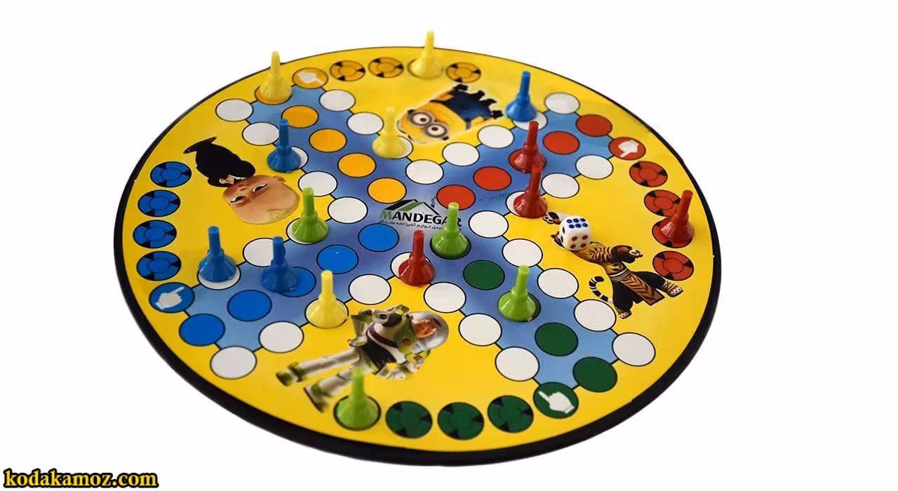 منچ ومارپله گرد پلاستیکی