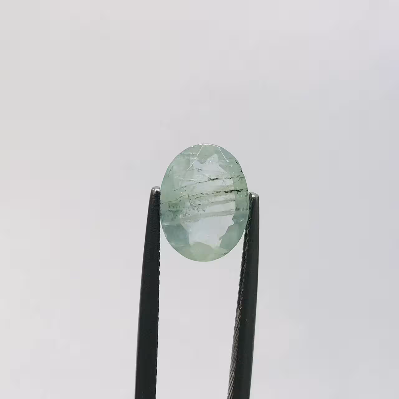 نگین آکوامارین اصل سایز 8*11