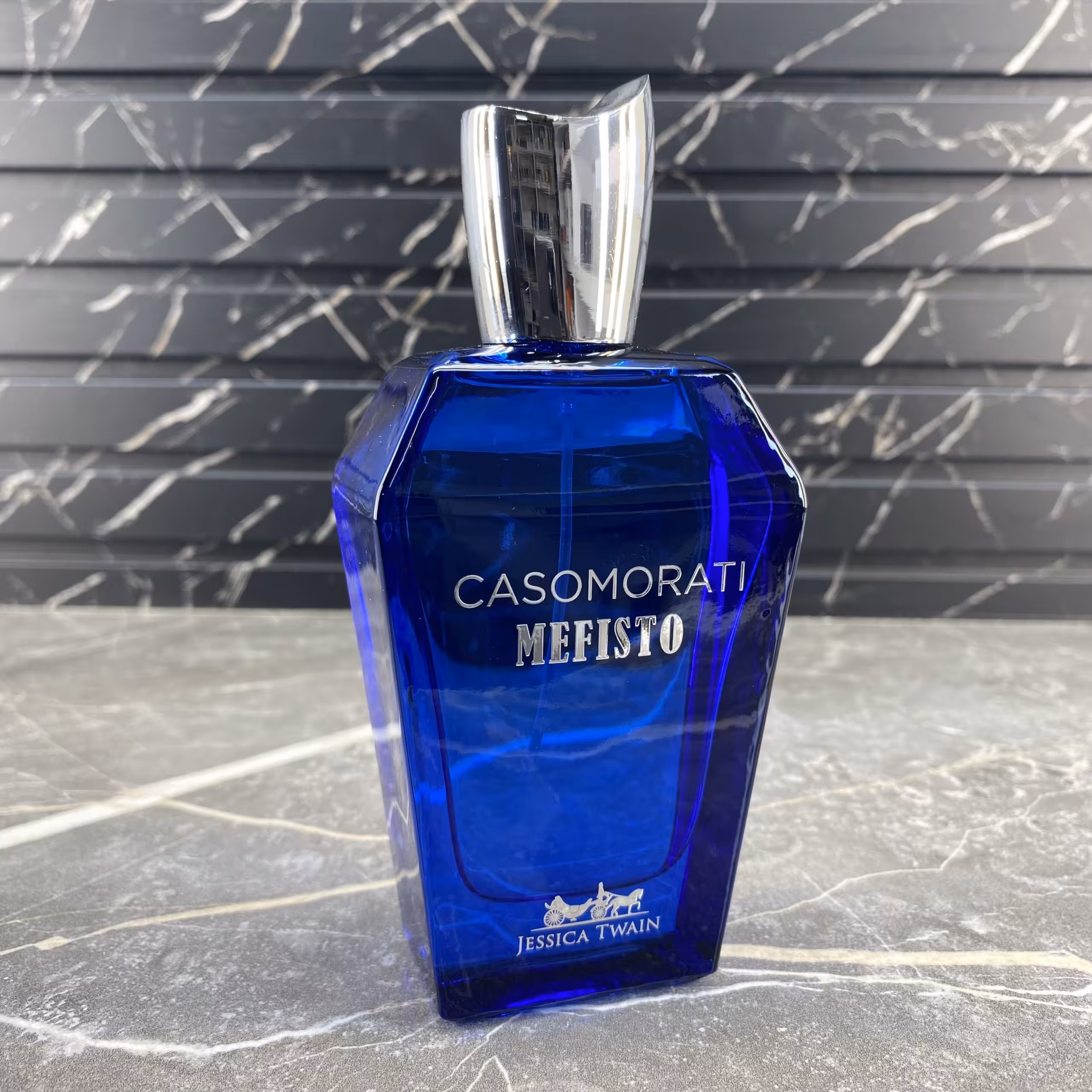 ادکلن کازاموراتی زرجوف مفیستو مردانه XERJOFF – Mefisto جسیکا توین 100 میل