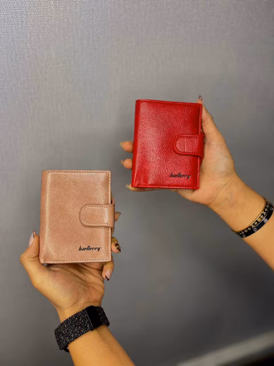 کیف پول و جاکارتی اسانسوری زبانه دار