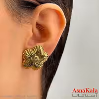 گوشواره دخترانه مینیمال طرح گل مدرن فشن رنگ طلایی کد GSH151793W