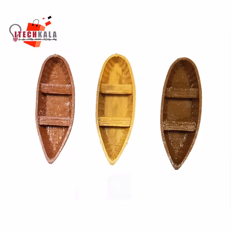 قایق تو خالی