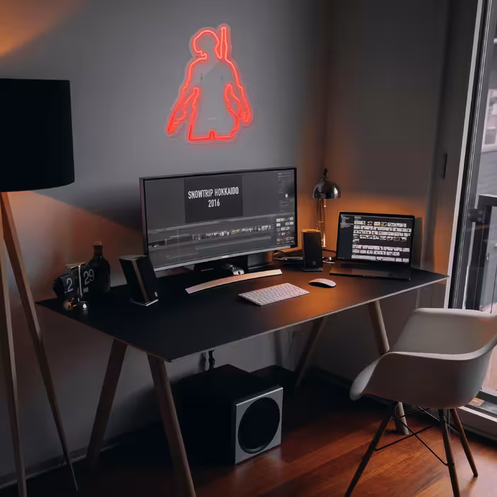 چراغ دیواری نئون دیزاین طرح Pubg-GL_RD