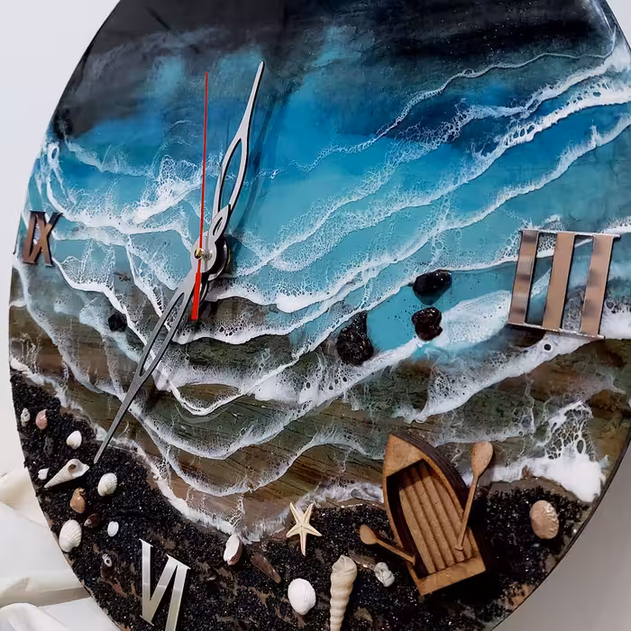 ساعت دیواری رزینی طرح شب ساحل کد CW02