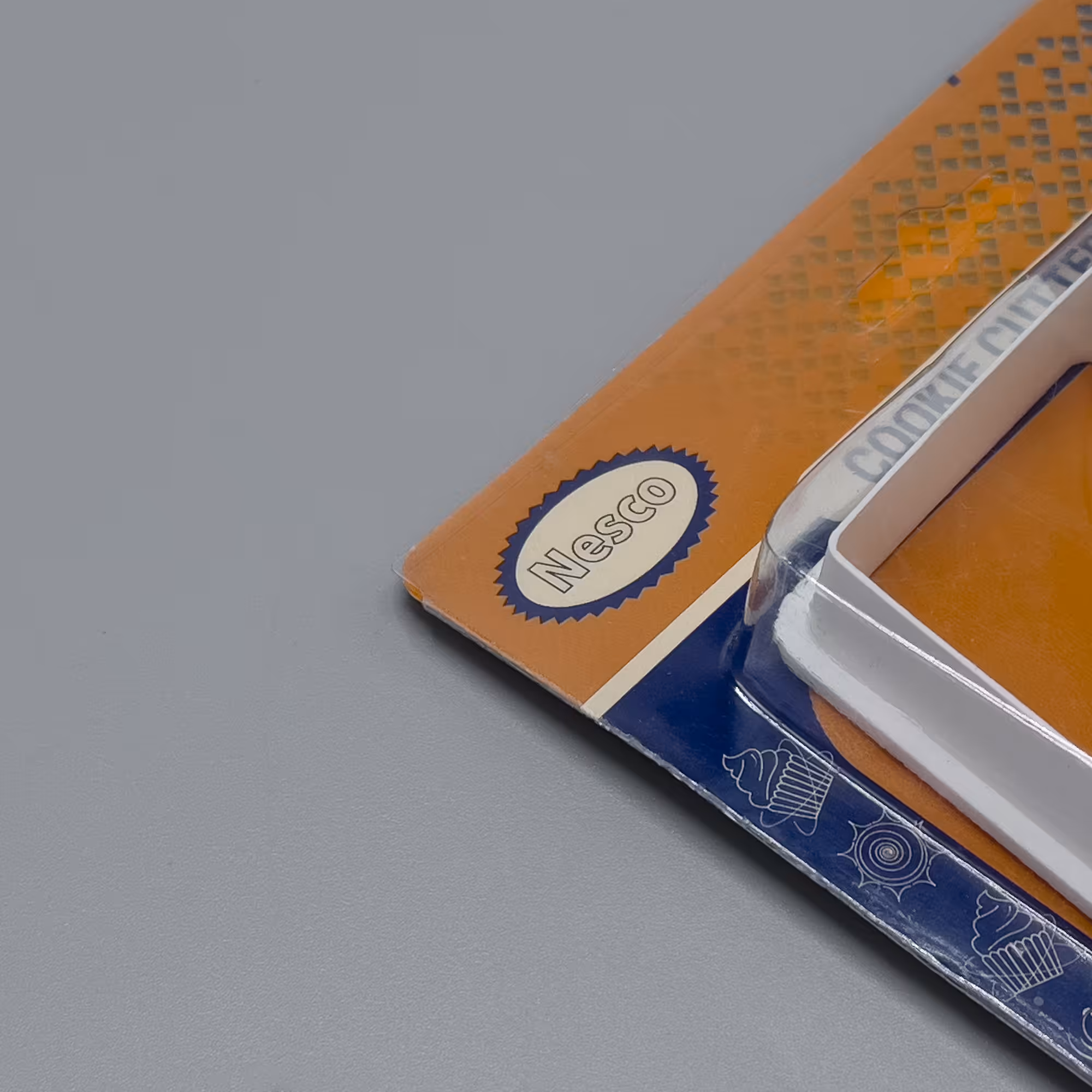 کاتر شیرینی پزی نسکو مدل سگ بسته 4 عددی