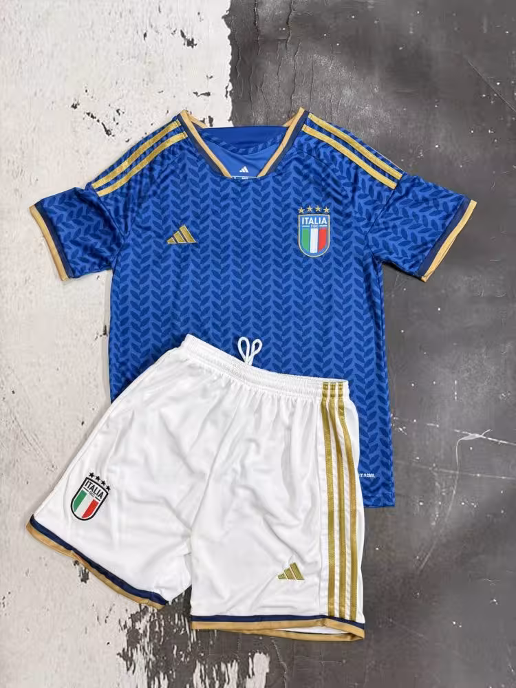 کیت اول ایتالیا جام جهانی 2026 (هواداری)