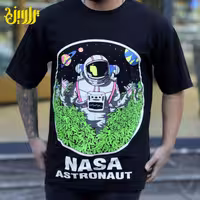 تیشرت فضانورد astronaut