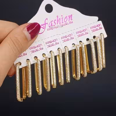 گوشواره مستطیل نگین دار مارک fashion