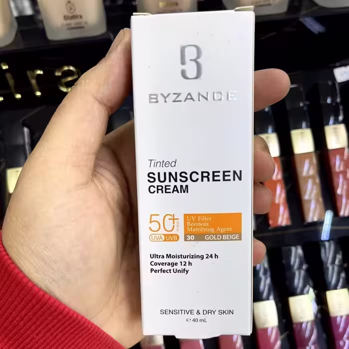30 خشک ضد افتاب رنگی بیزانس تحت لیسانس فرانسهSpf 50Gold beige (30)پوست حساس و خشکماندگاری 12 ساعته بصورت مات روی پوست | amazonchi