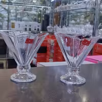 بستنی خوری  وارداتی