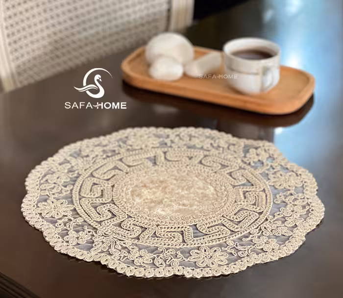 رومیزی عسلی گرد قیطان دوزی ورسای کد 3 رنگبندی متنوع