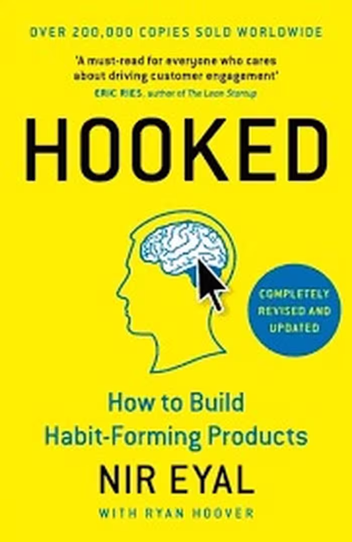 Hooked | مرکز فرهنگی آبی