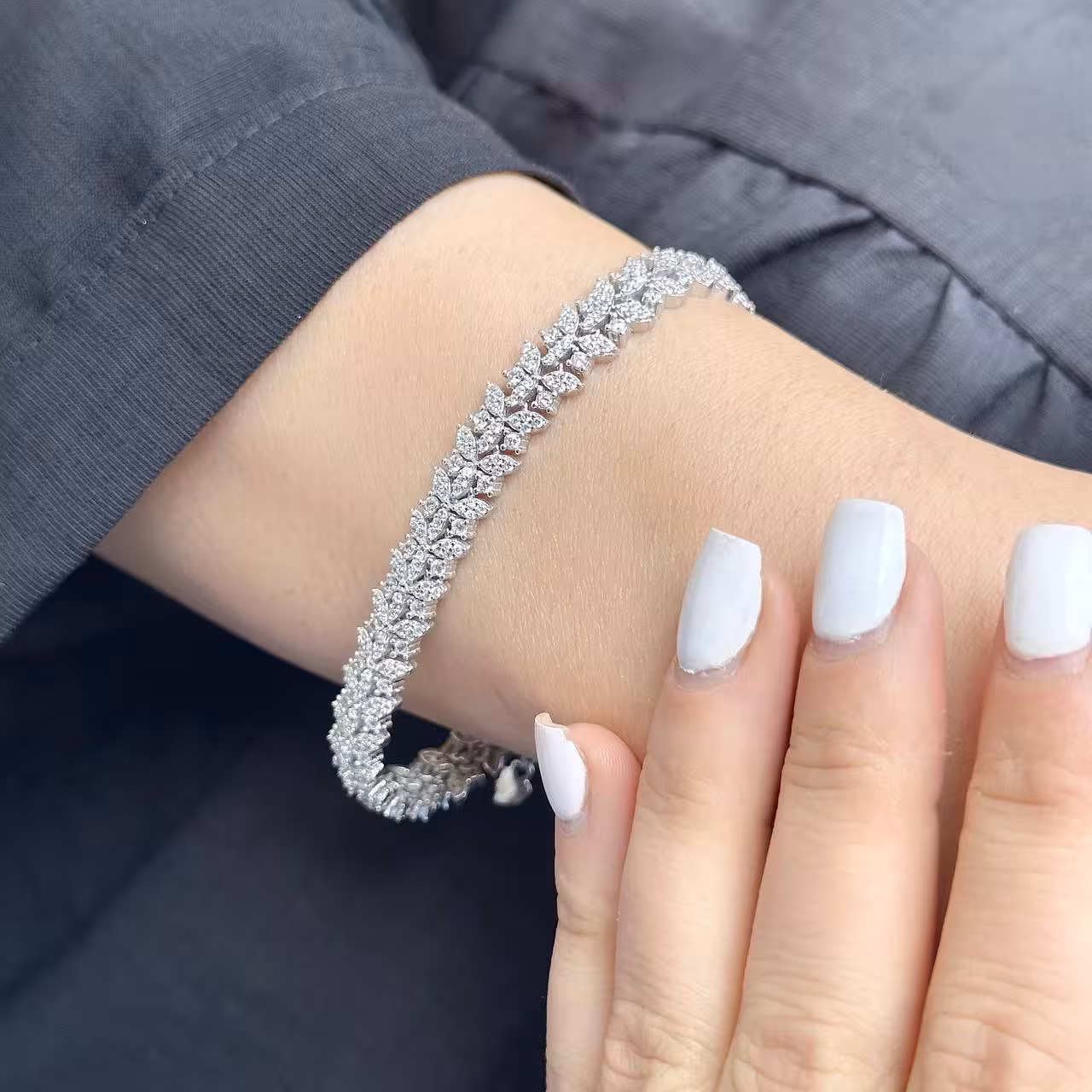 دستبند جواهری نقره زنانه کد 30526