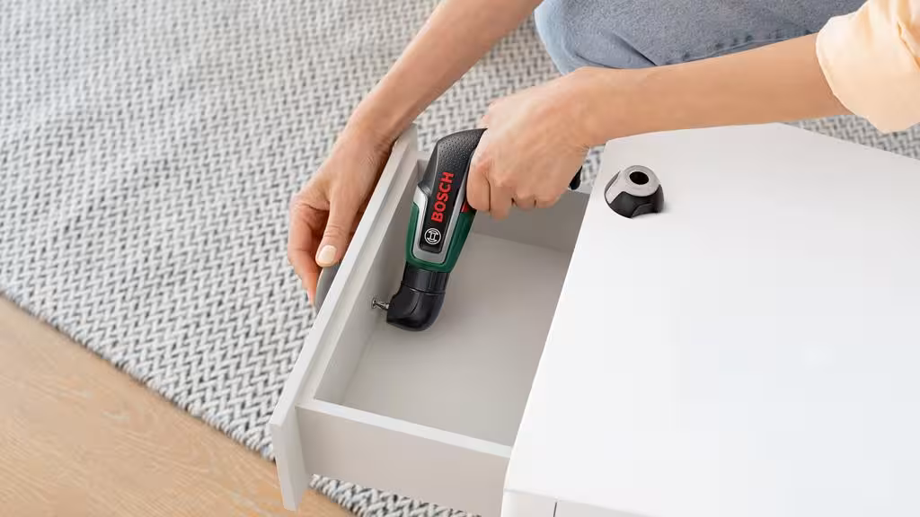 پیچگوشتی شارژی بوش مدل IXO 7 Full Set