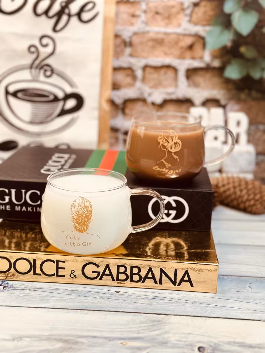 ماگ پیرکس طرح دختر مو طلایی کد 1059