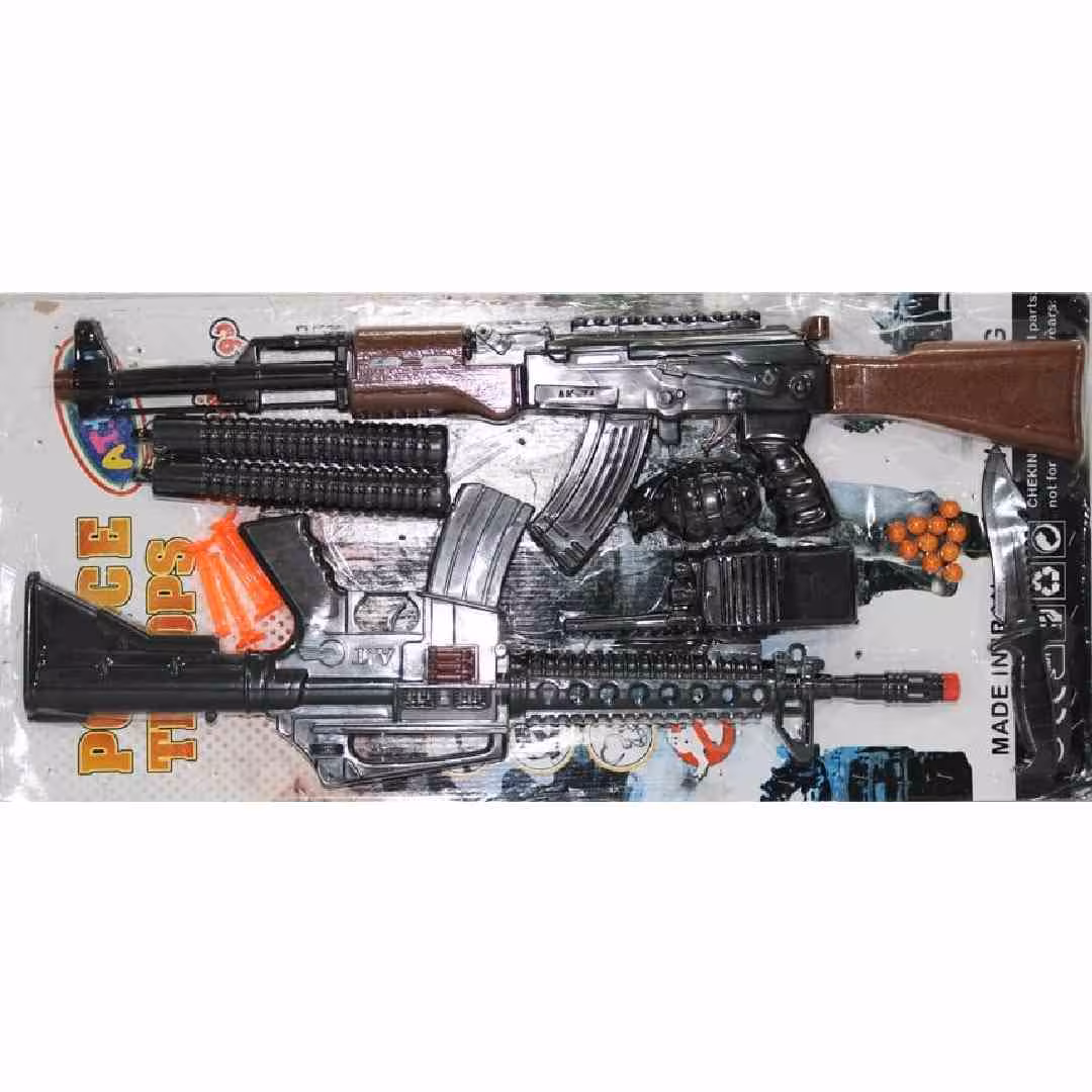 مجموعه پلیس کلاشینکف و ام 16 وکیوم 15