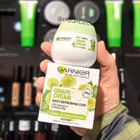 کرم مرطوب کننده عصاره انگور گارنیر
