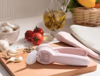 سیر له کن مادام کوکو طرح Sarımsak