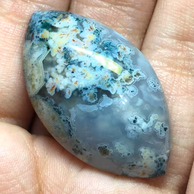 نگین شجر شکوفه هفت رنگ با تراش فانتزی زیبا خوش رنگ کد 132